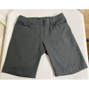 oobe Women's dress shorts Size 6 gray (C3)
